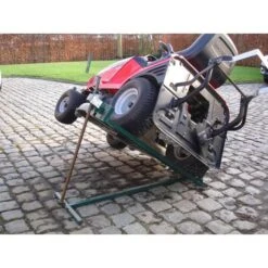 Krik Voor Zitmaaier - Groen -Brabantia Verkoopwinkel krik voor zitmaaier groen 1576696075 2 600