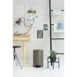 Pedaalemmer NewIcon BRABANTIA - 12 Liter Platinum -Brabantia Verkoopwinkel pedaalemmer newicon 12 l platinum 1608020856 3 600