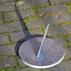 ESSCHERT DESIGN Zonnewijzer Leisteen Ø 24 Cm -Brabantia Verkoopwinkel zonnewijzer leisteen 24 cm 1548759808 1 600